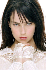 Mia Kirshner