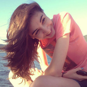 Foto de perfil de Yasmin Rennó