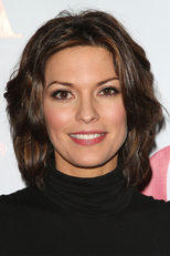Alana De La Garza
