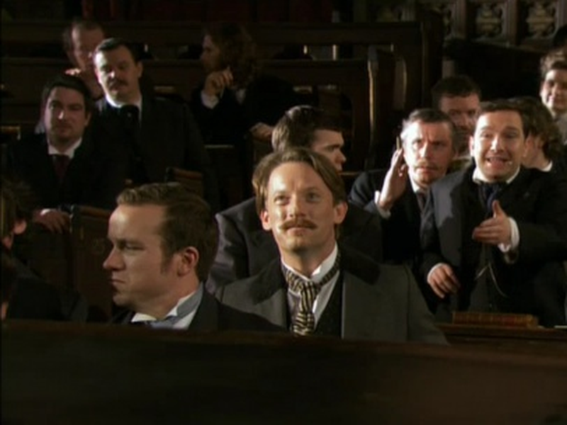 Foto 2 de Um Estranho Caso