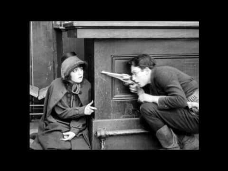 Foto 1 de Two-Gun Gussie