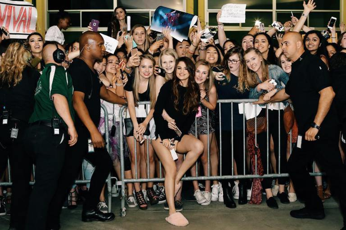 Selena Gomez - Foto 11