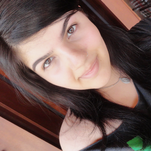 Foto de perfil de Yasmin.