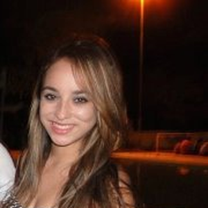 Foto de perfil de Marcella Gomes