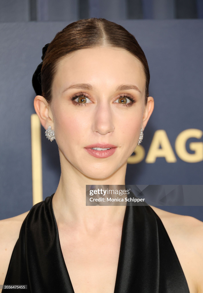 Taissa Farmiga - Foto 14
