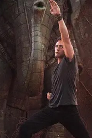 Poster de Episódio Out of Control (2011)