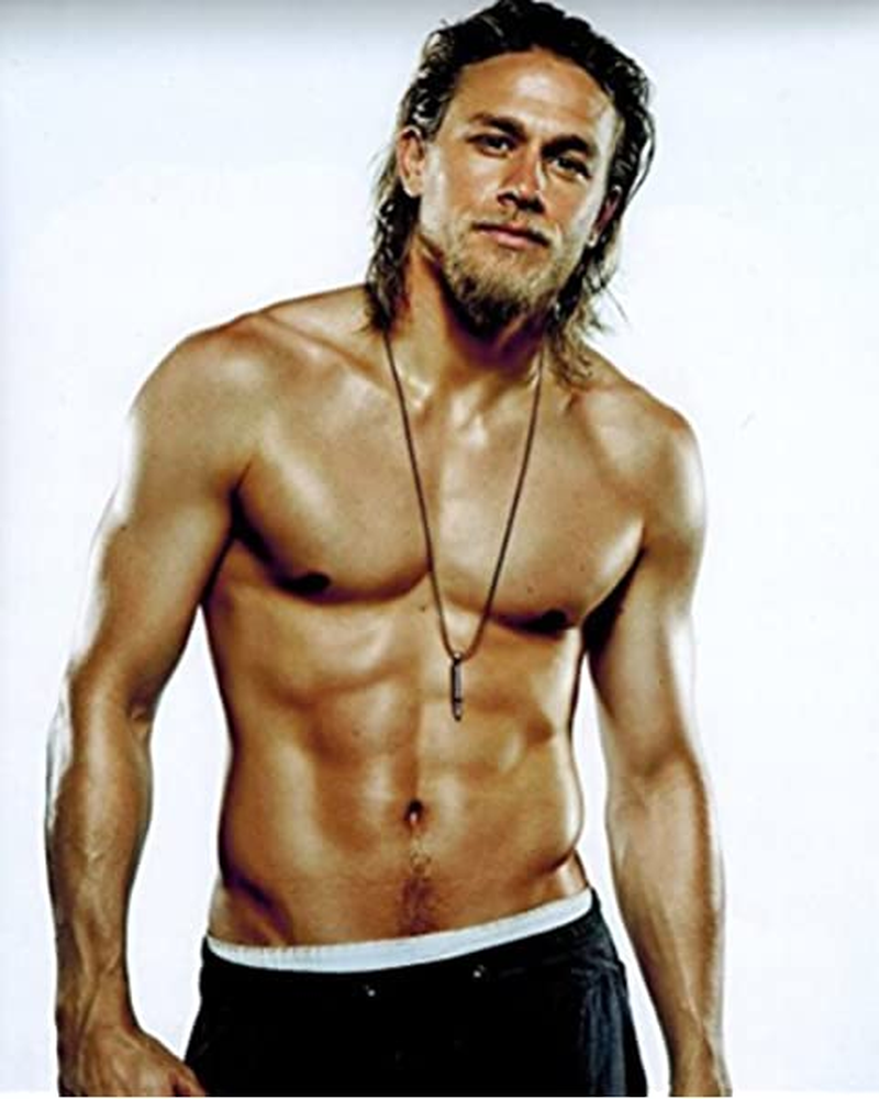 Charlie Hunnam - Foto 15