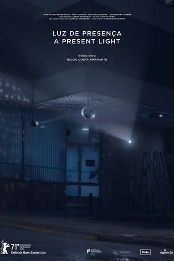 Poster de Curta Luz de Presença (2021)