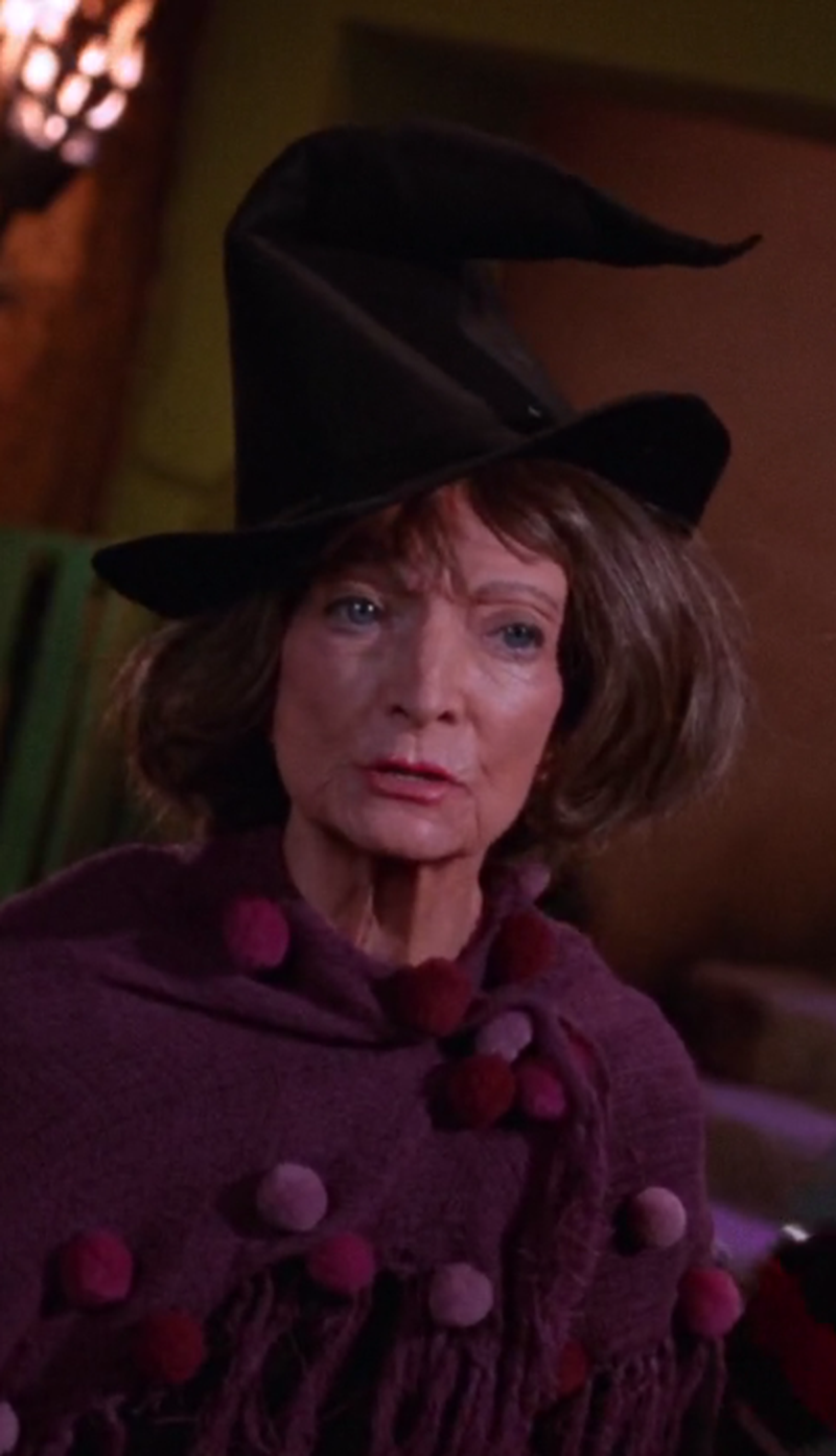 Estelle Winwood - Foto 1