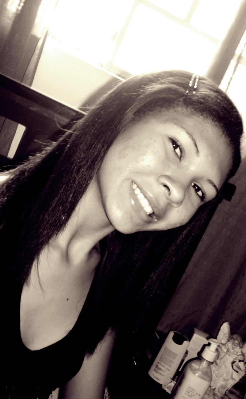 Camila - Foto 1