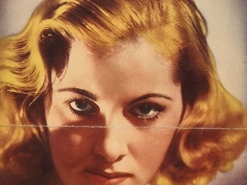 Foto 1 de Dolorosa Renúncia