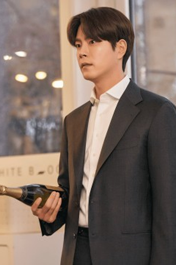 Poster de Episódio 11화 (2023)
