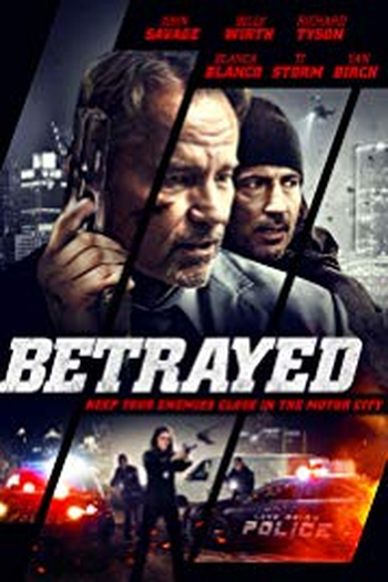  de Filme Betrayed (2018)
