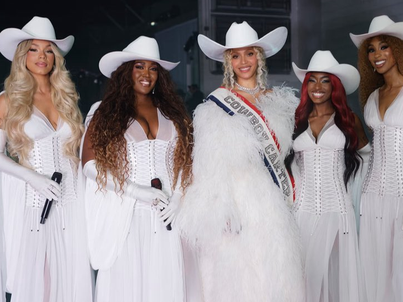 Foto 2 de Beyoncé Bowl