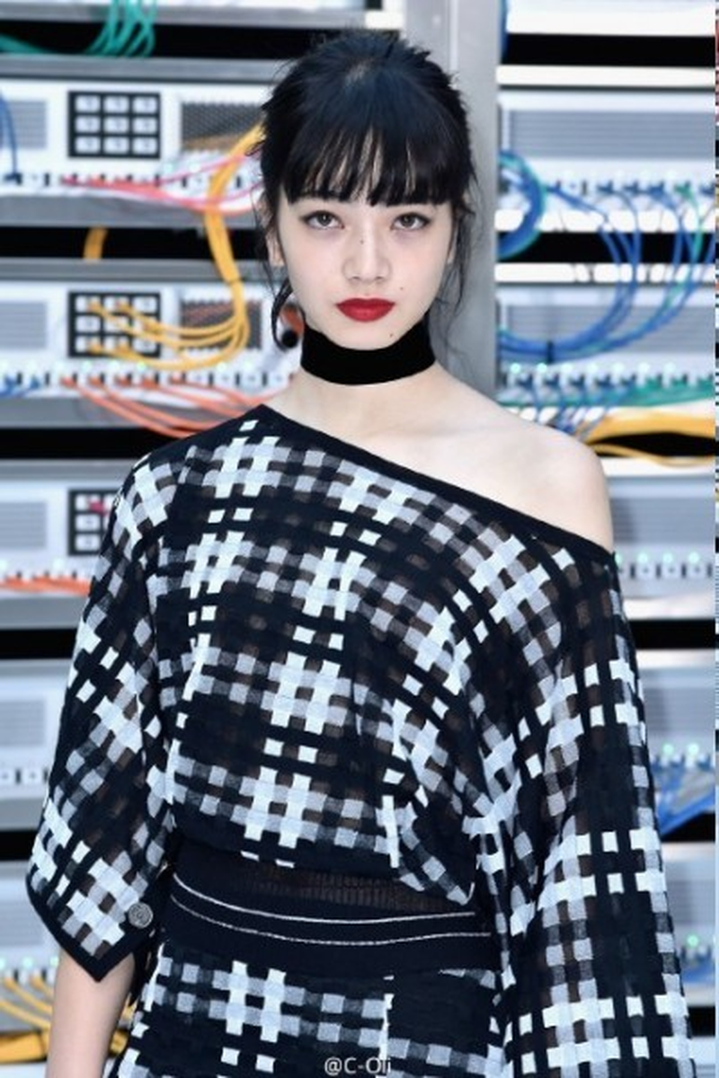 Nana Komatsu - Foto 5