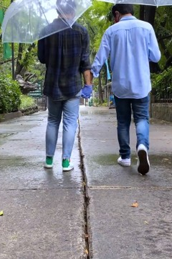 Poster de Episódio Stay Strong Forever (2020)