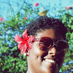 Foto de perfil de Mari Barros