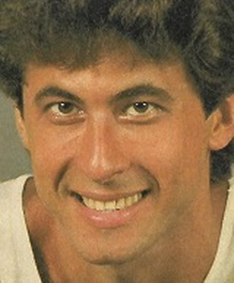 Renato Neves (I) - Foto 1