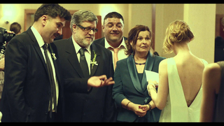 Trailer: Život je truba (2015) - Trailer