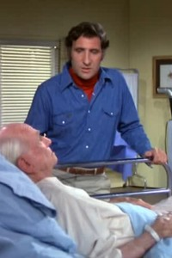 Poster de Episódio Honor Thy Father (1979)