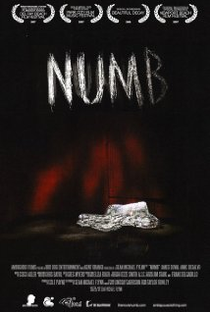 Numb  - Poster / Capa / Cartaz - Oficial 1
