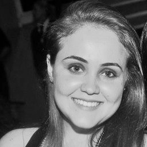 Foto de perfil de Layla Almeida - L.