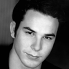 Skylar Astin - Foto 2