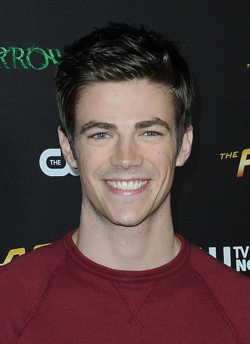 Grant Gustin - Foto 1