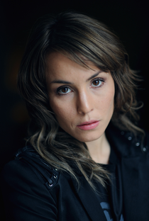 Noomi Rapace - Poster / Capa / Cartaz - Oficial 1