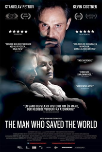 The Man Who Saved the World - Poster / Capa / Cartaz - Oficial 3