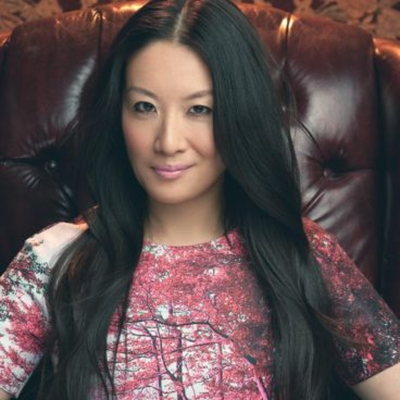 Elaine Lui (I) - Foto 1