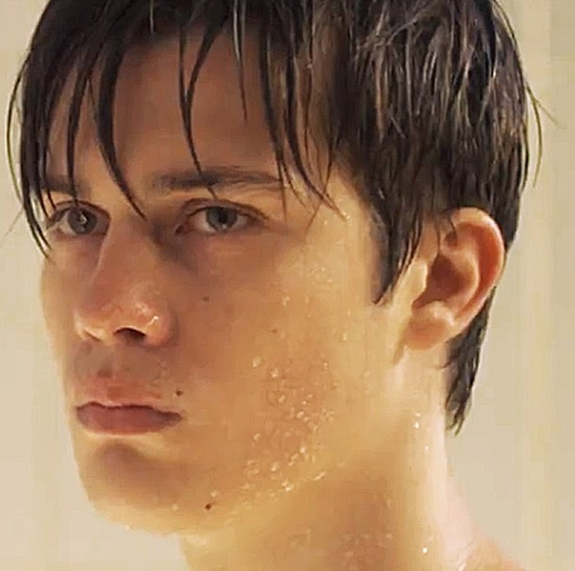 Nicholas Galitzine - Foto 7