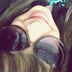 Foto de perfil de Camila Ϟ