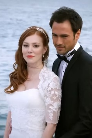 Poster de Episódio 5. Bölüm (2013)