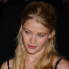 Emilie de Ravin - Foto 6