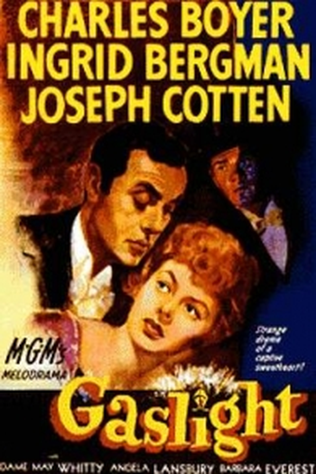  de Filme À Meia Luz (1944)