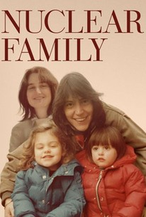 Nuclear Family - Poster / Capa / Cartaz - Oficial 1