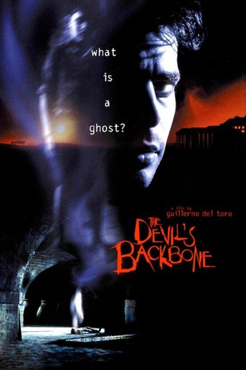  de Filme A Espinha do Diabo (2001)