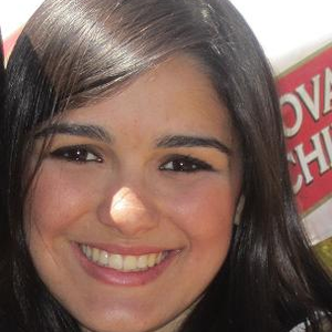 Foto de perfil de Lara Drummond Paiva