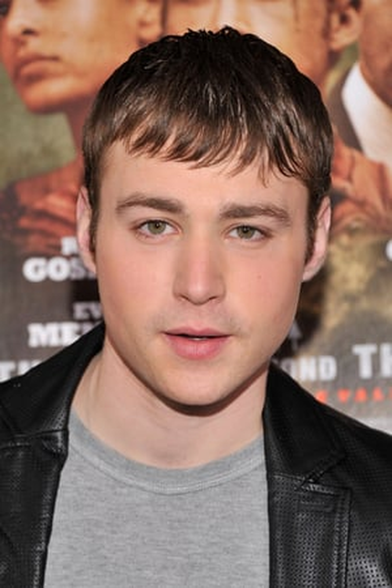 Emory Cohen - Foto 1