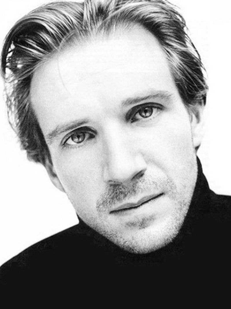 Ralph Fiennes - Foto 9