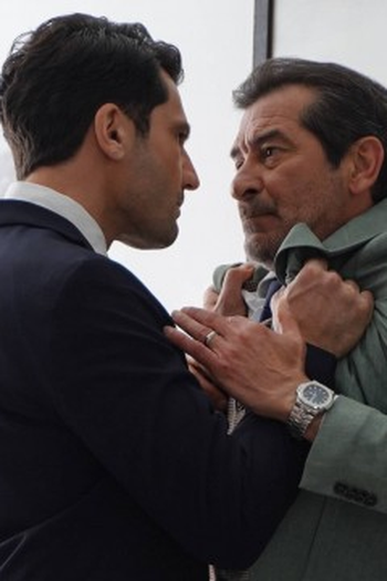 Poster de Episódio 31. Bölüm (2022)