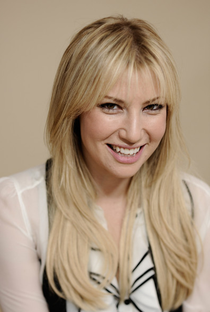 Ari Graynor - Poster 1