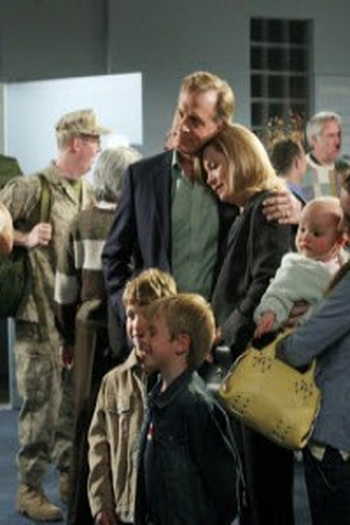 Poster de Episódio Mi Familia (2) (2005)