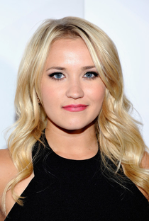 Emily Osment - Poster / Capa / Cartaz - Oficial 3