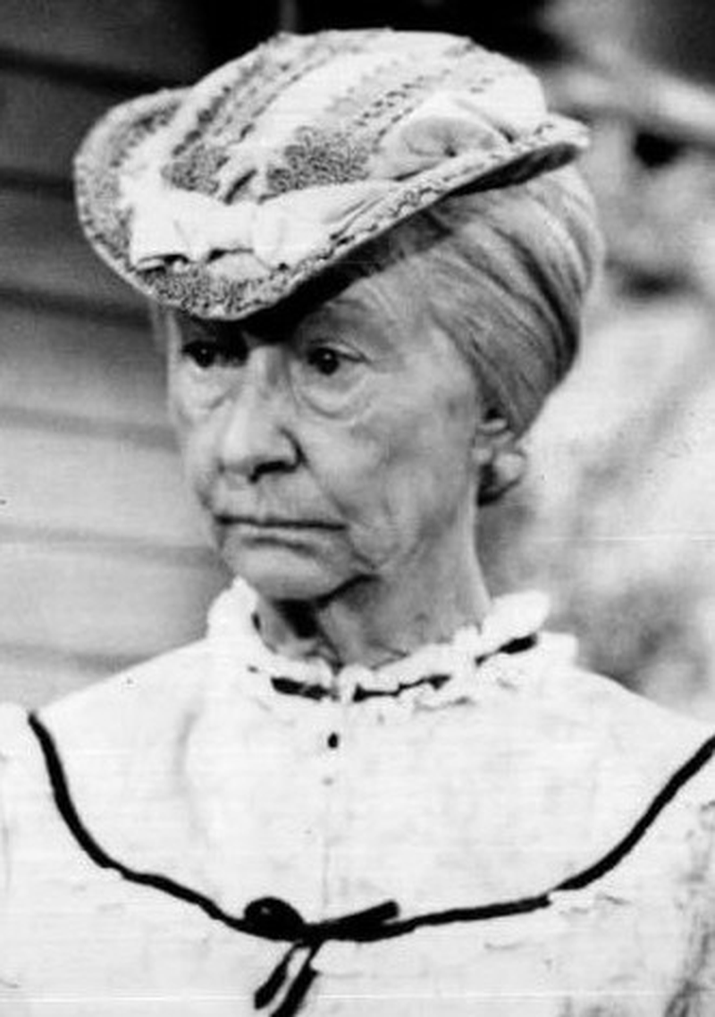 Irene Ryan - Foto 1