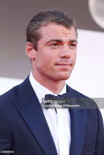 Gabriel Basso - Poster 1