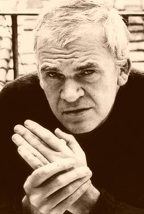 Milan Kundera - Poster / Capa / Cartaz - Oficial 1