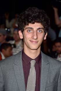 Pietro Castellitto - Poster 1