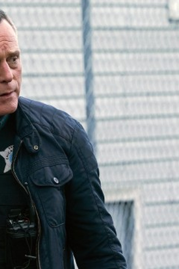 Poster de Episódio Trust Me (2021)